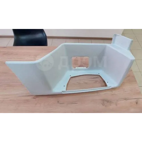 Облицовка подножки правая WW8403018